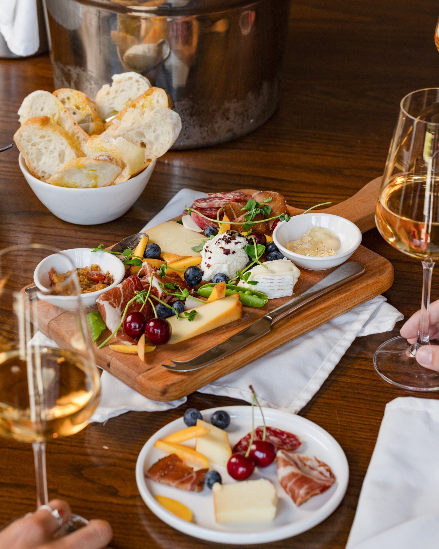 Bubbles & Bites | Sparkling Wine Tasting with Light Bites