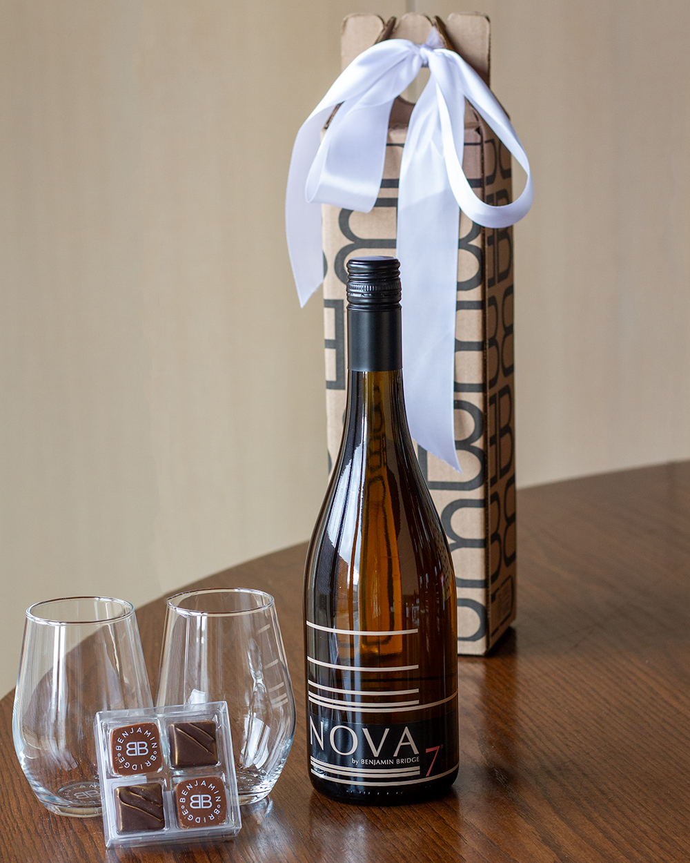 Nova 7 Gift Pack