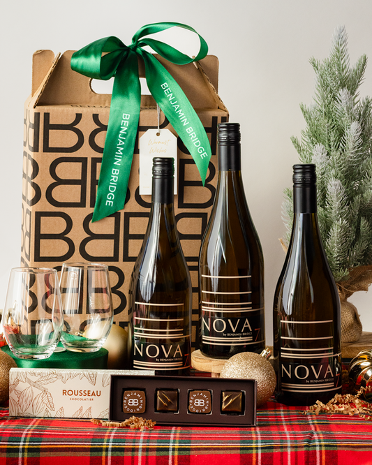 Nova 7 Gift Pack
